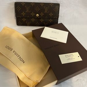 Louis Vuitton monogram Sarah wallet